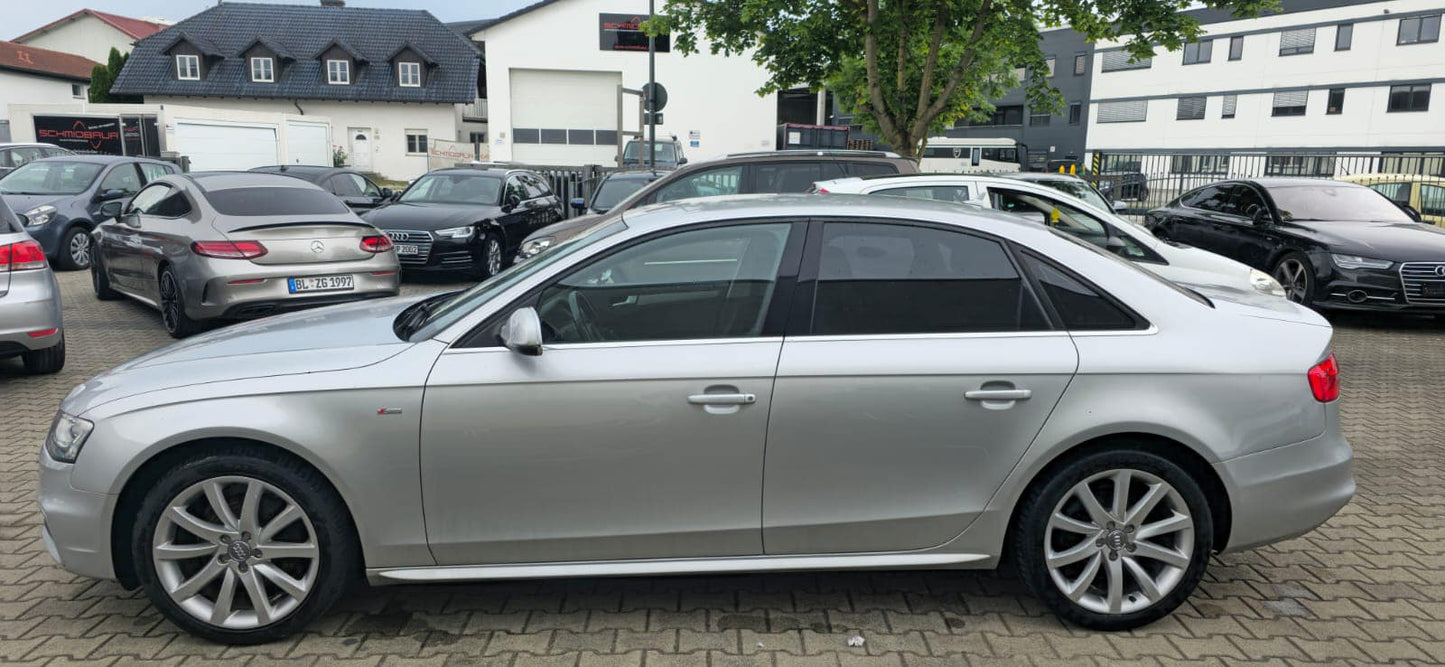 Audi A4 2.0 TDI S-Line