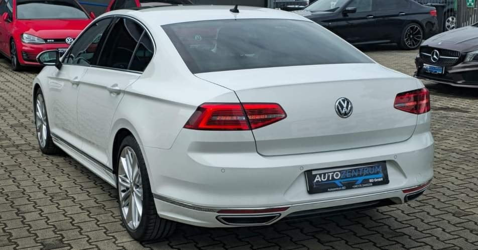 VW Passat 2.0 TDI DSG R-Line