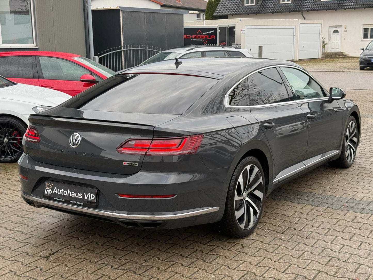 VW Arteon // 3X R-Line